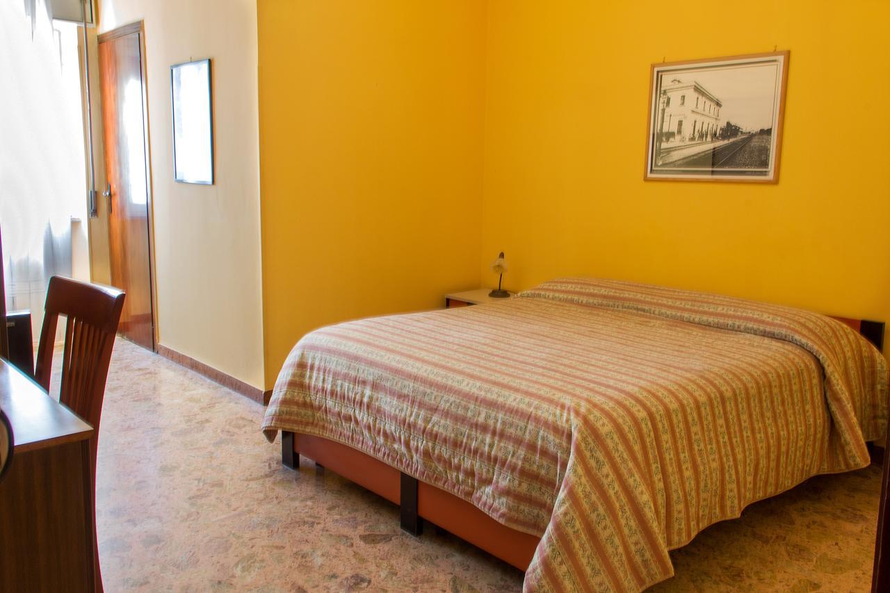 Hotel Le Arcate Praia a Mare Zewnętrze zdjęcie